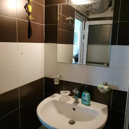 Private Studio 306 Complex Nev, Sarafovo, Beach & Airport ,With Swimming Pool, Free Parking アパート